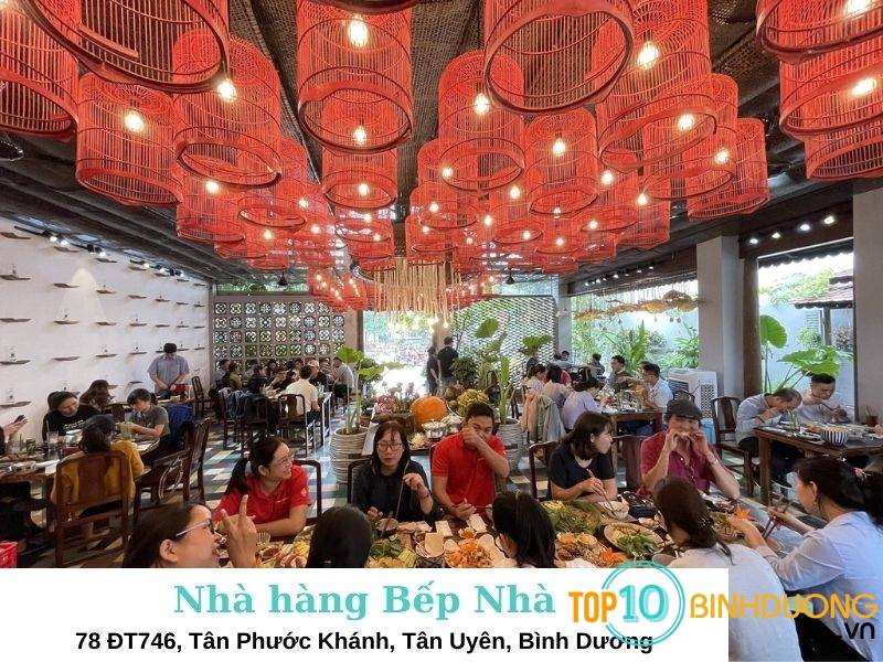 Bếp Nhà 2 - Nhà hàng ở Tân Uyên cao cấp