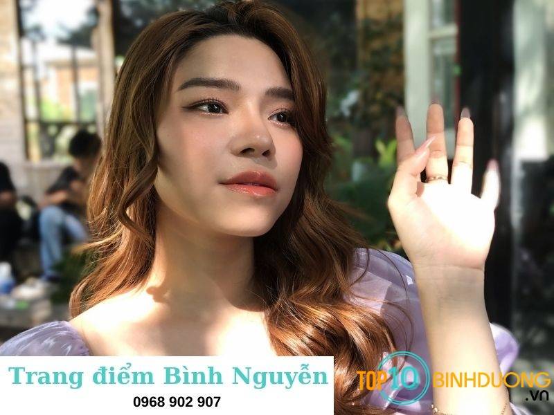 Trang điểm Bình Nguyễn Dĩ An