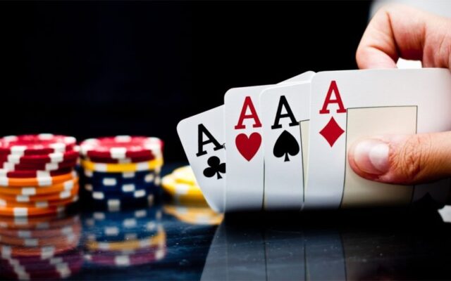 4 mẹo chơi Baccarat hữu ích: Bên cái hay bên người chơi?