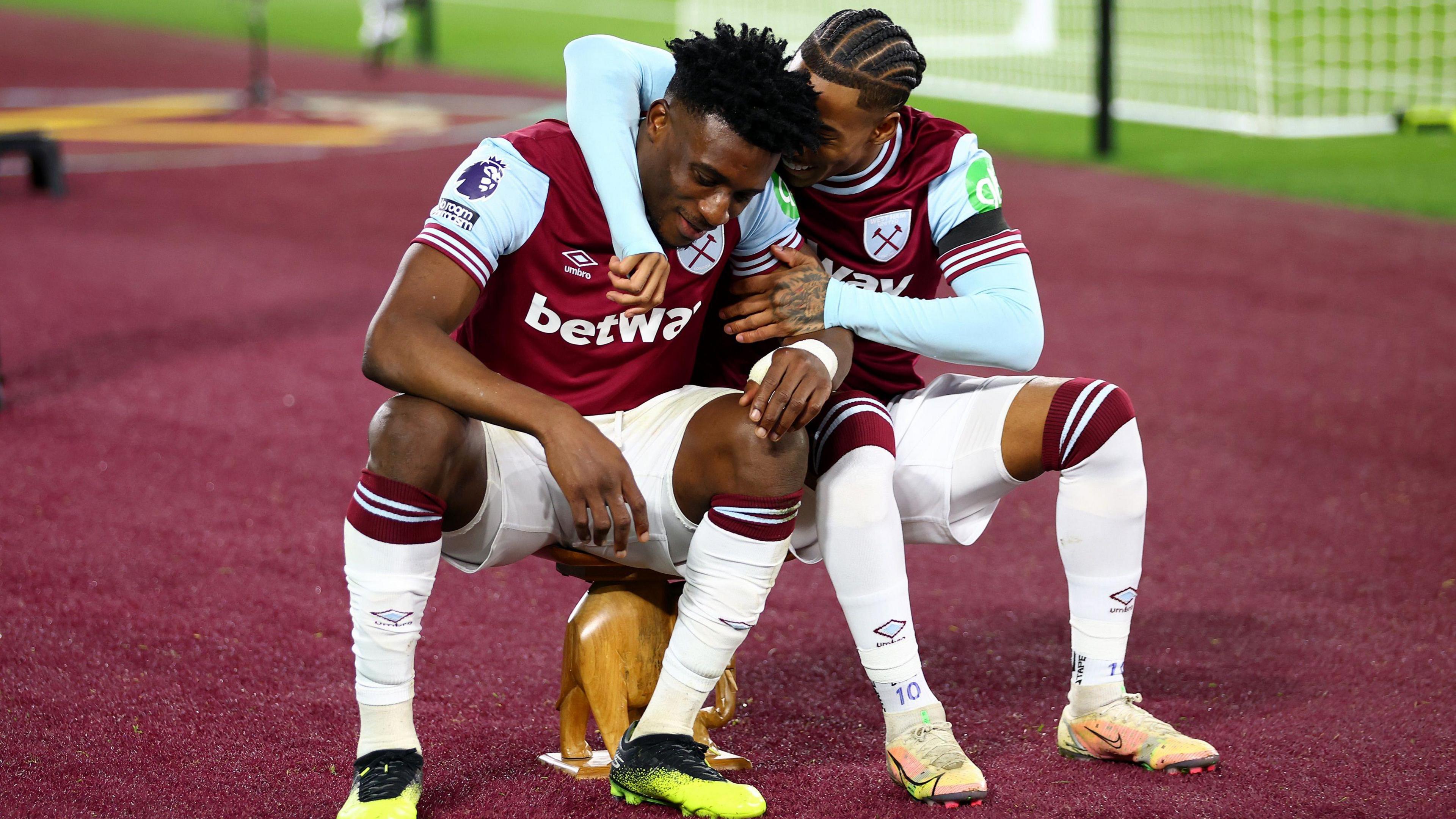 West Ham United 1-1 Brighton & Hove Albion: Bàn gỡ hòa của Mohammed Kudus đã hủy bỏ bàn thắng của Mats Wieffer - BBC Sport
