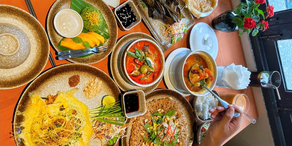 7 quán ăn đậm vị Thái giữa Sài Gòn - Như đang lạc bước ở Bangkok - SAKOS